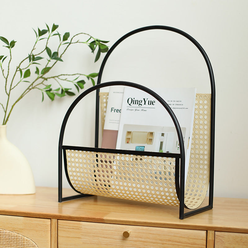 Unisex Elegant Magazine Holder with Artistic Weaving Structure Kalsten