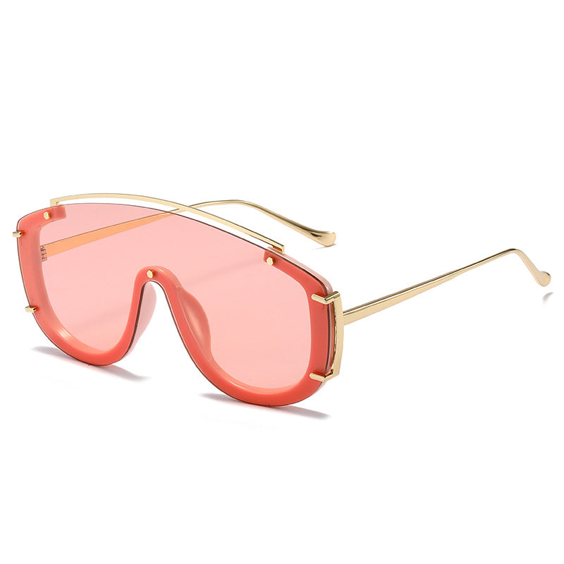 Fashion-Forward Futuristic Shield Sunglasses Kalsten