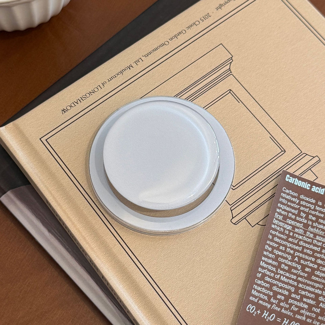 Elegant beef coaster made of high-quality glass Kalsten