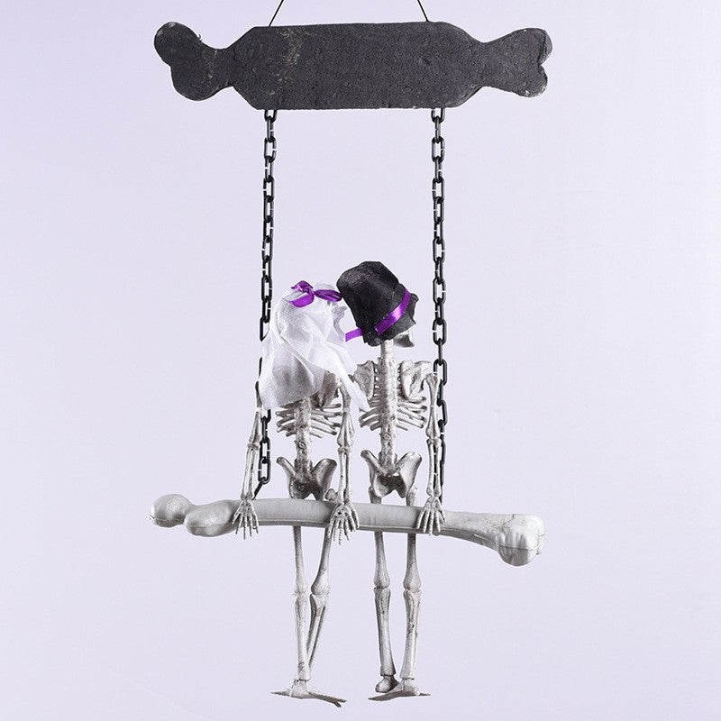 Decorative Hanging Skeleton Couple Kalsten
