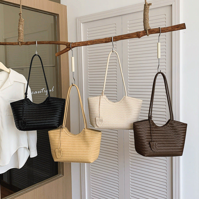 Artisan ven Shoulder Bag Kalsten