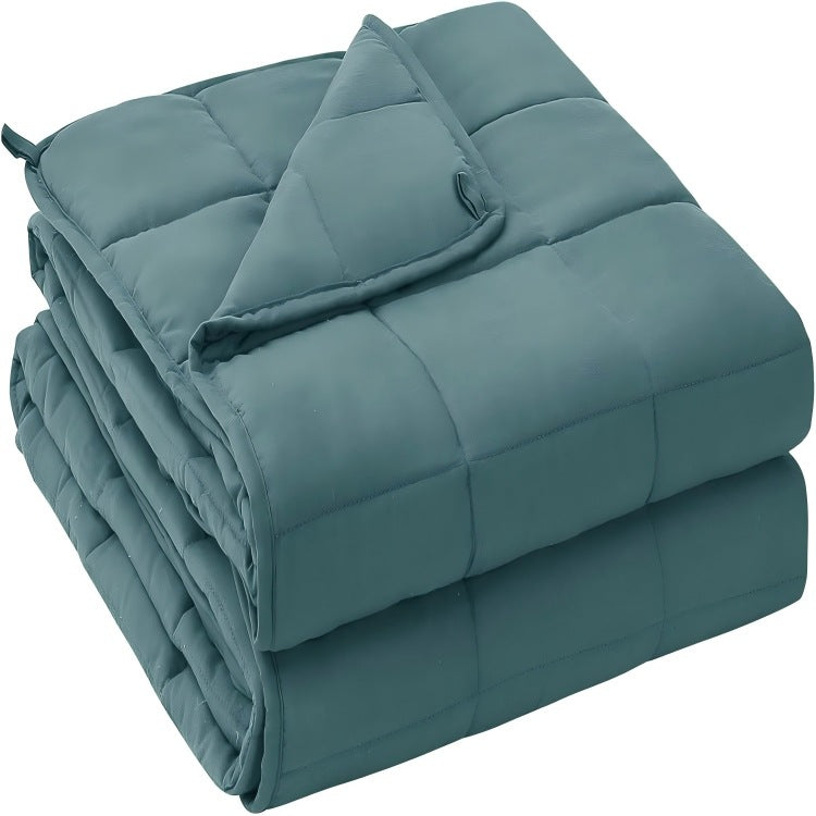 Multi-Season Quilted Blanket Kalsten