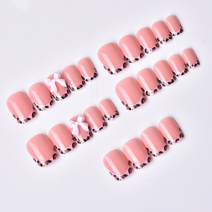 Artistic Floral Patterned Press-On Nail Set