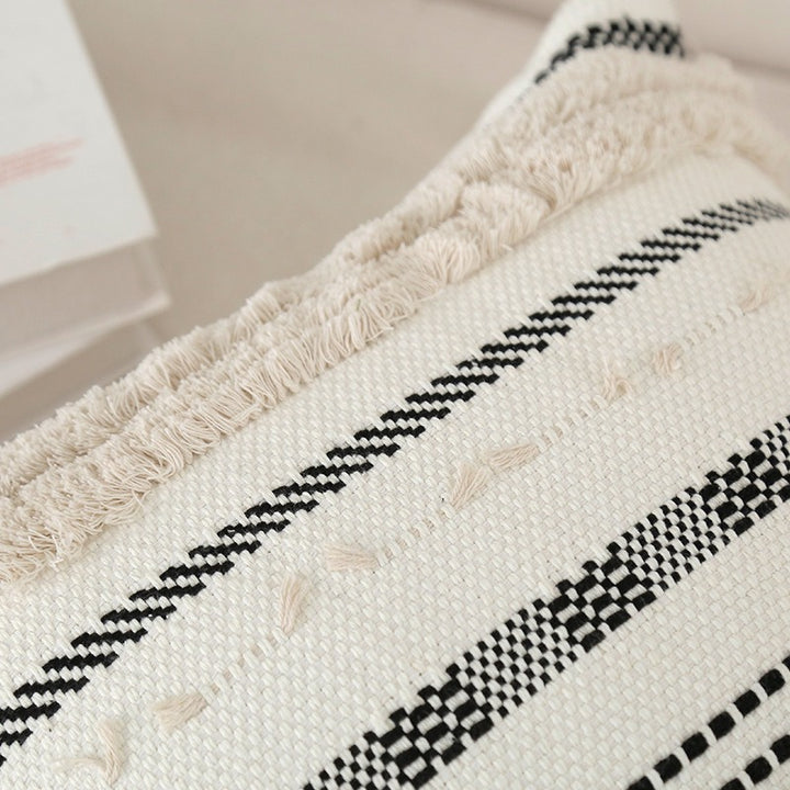 Women's Decorative Pillowcase with Textured Design Kalsten