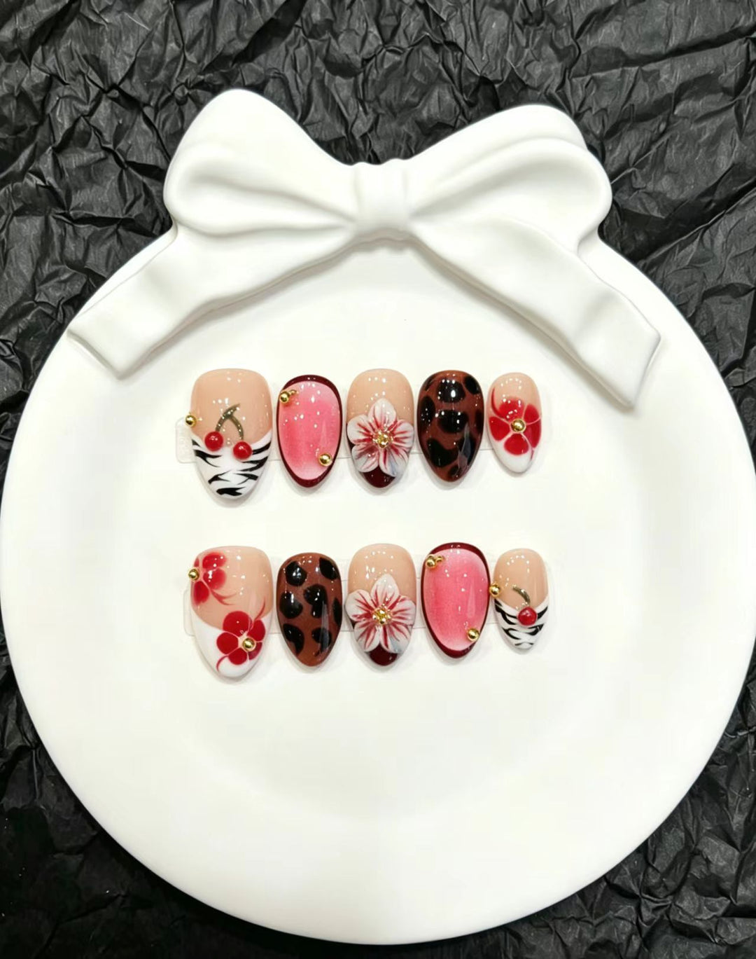 Artisan Press-On Nail Art Collection