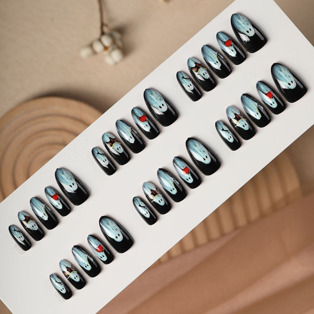 Artificial fake nails with spooky designs Kalsten