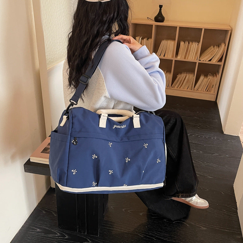 Stylish Travel Tote Kalsten