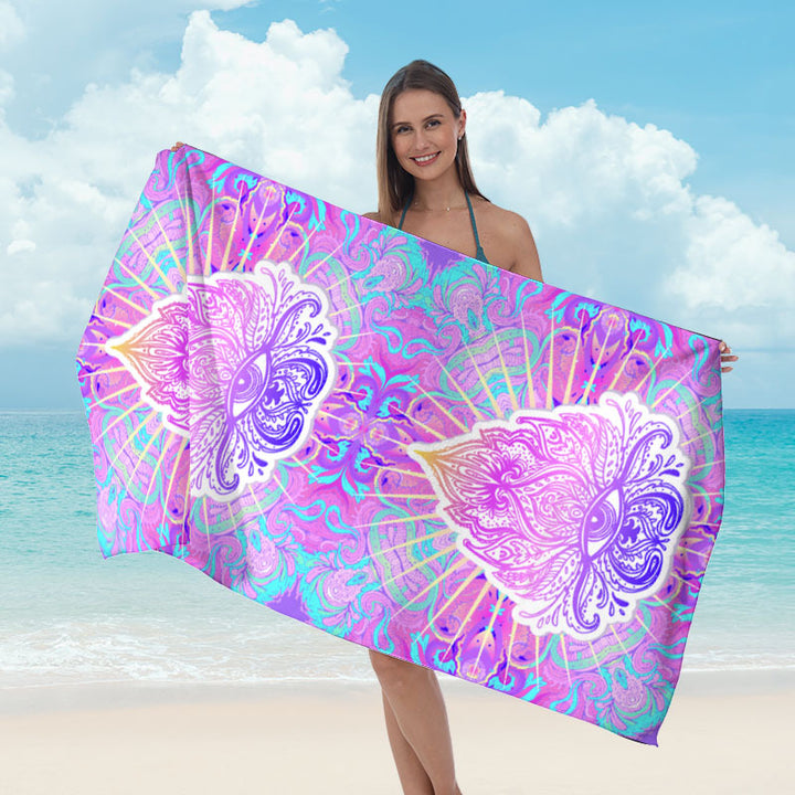Beach towel with striking surf design Kalsten
