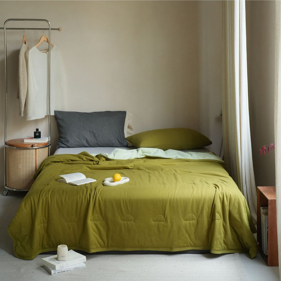 Bedding set made of breathable cotton percale with light stonewash