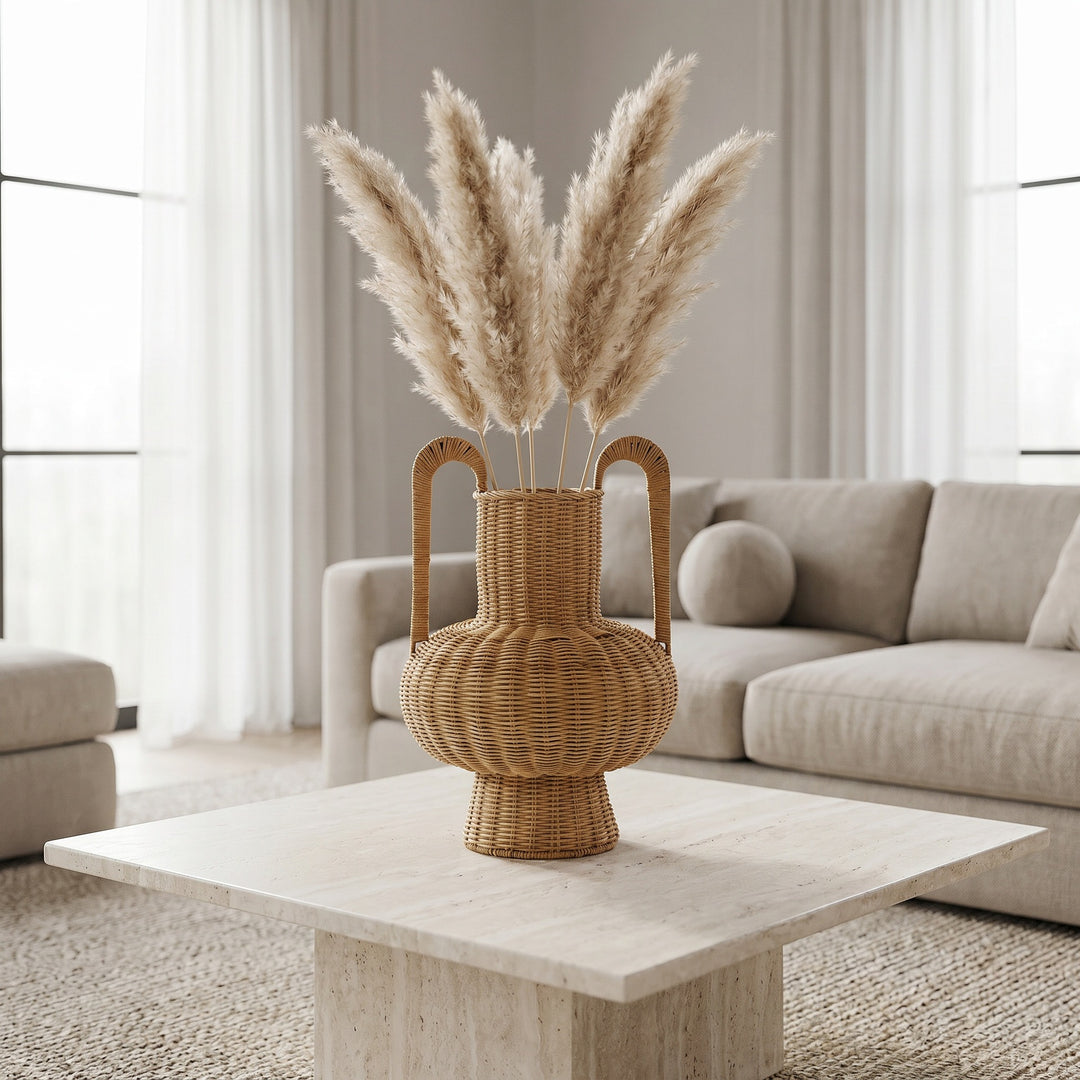 Handcrafted decorative vase with modern design Kalsten