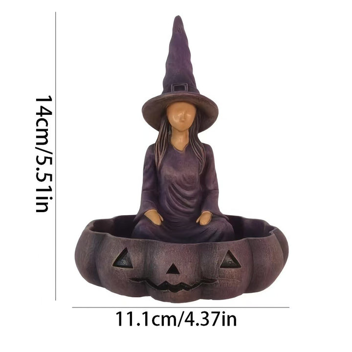 Witch-Themed Bird Feeder Kalsten