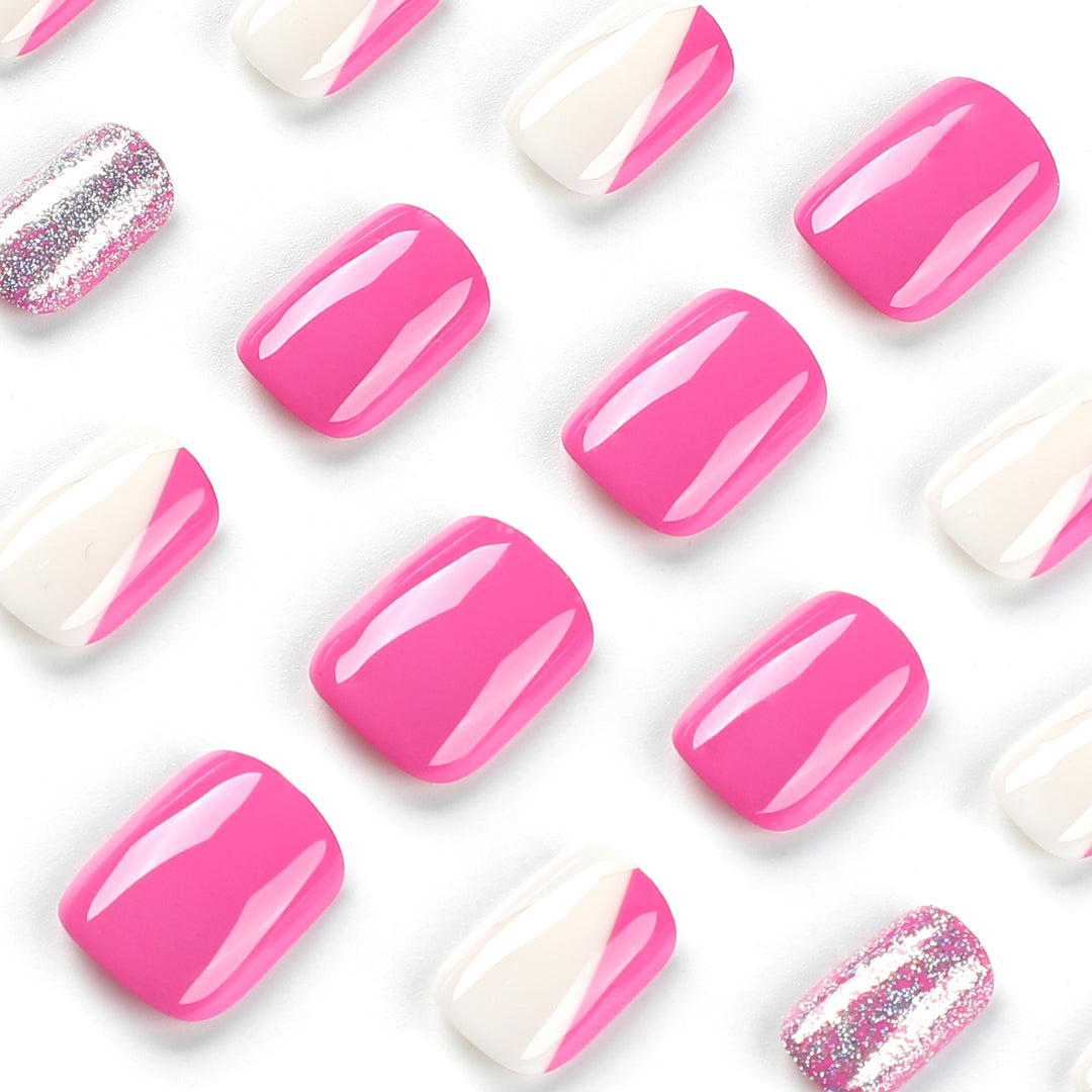 Artistic Nail Art with Glitter Accents and Ombre Design Kalsten