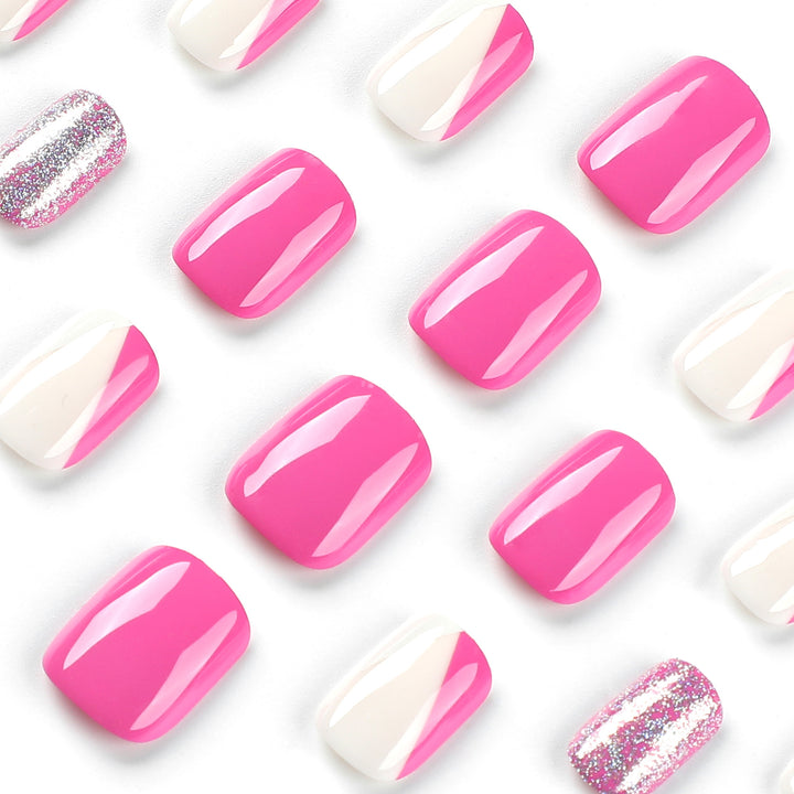 Artistic Nail Art with Glitter Accents and Ombre Design Kalsten