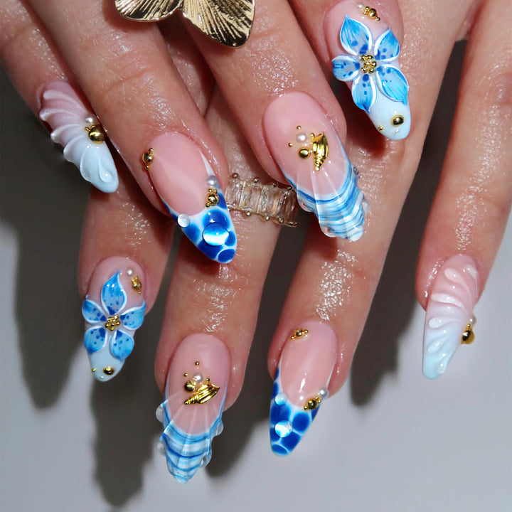 Decorative Press-On Nail Set with Ocean-Inspired Aesthetic