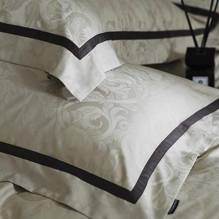 Luxurious Satin Bedding Set with Jacquard Floral Pattern and Concealed Zipper