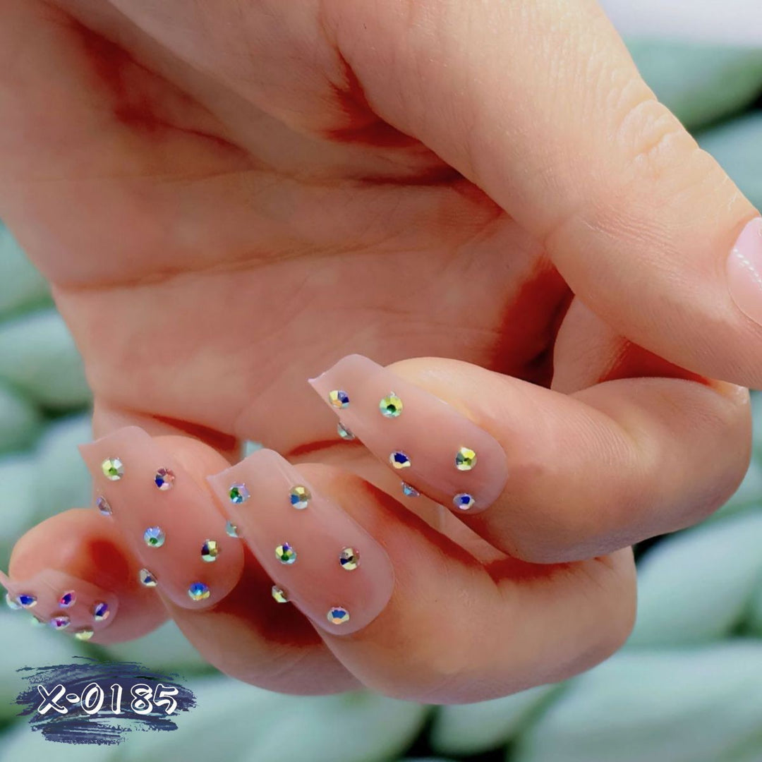 Elegant Nail Art Design Kit with Rhinestone Accents