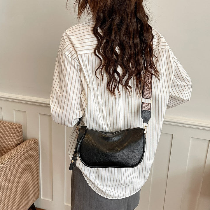 Fashionable Crossbody Handbag