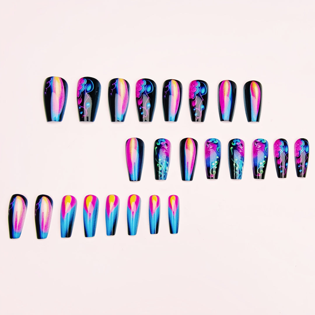 Artistic Glow-In-The-Dark Nail Art Kalsten