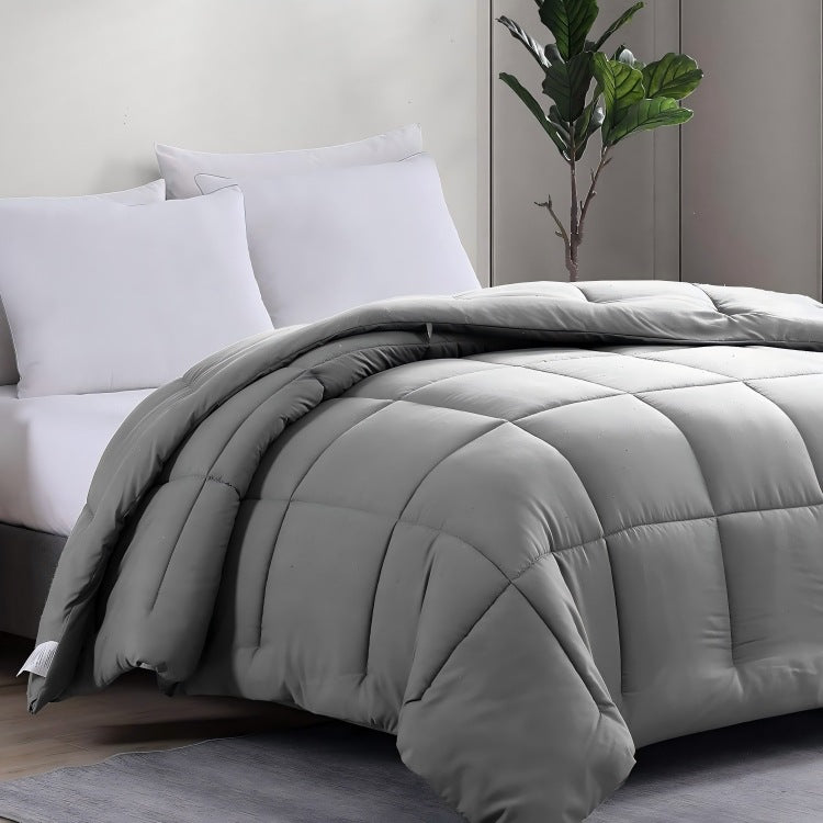 Ultra-Lightweight Hypoallergenic Comforter Kalsten