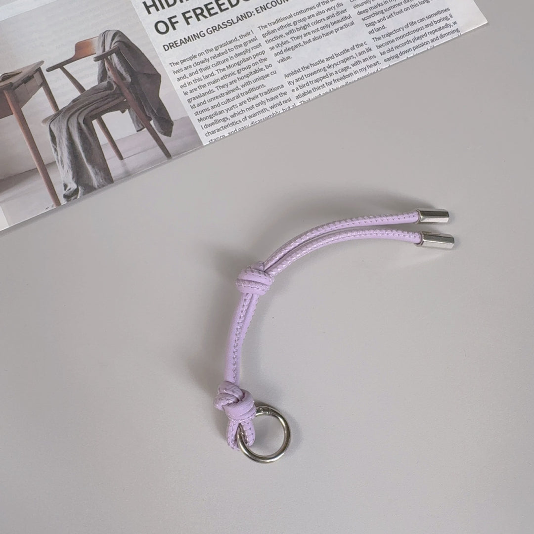 Stylish Leather Keychain Holder Kalsten