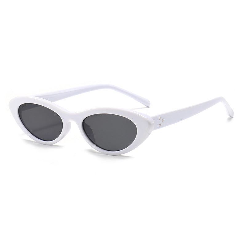 Timeless Look Stylish Cat-Eye Sunglasses