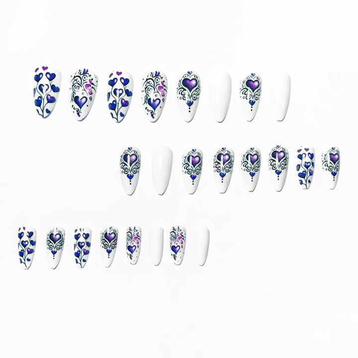 Artistic Heart-Design Nail Art Kalsten