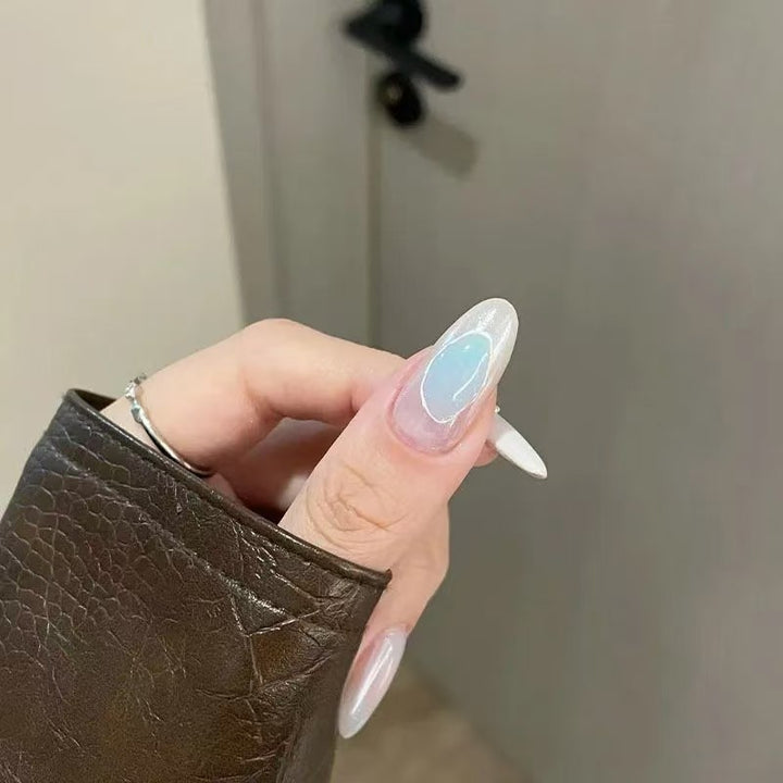 Elegant Trendy Nail Art Extensions