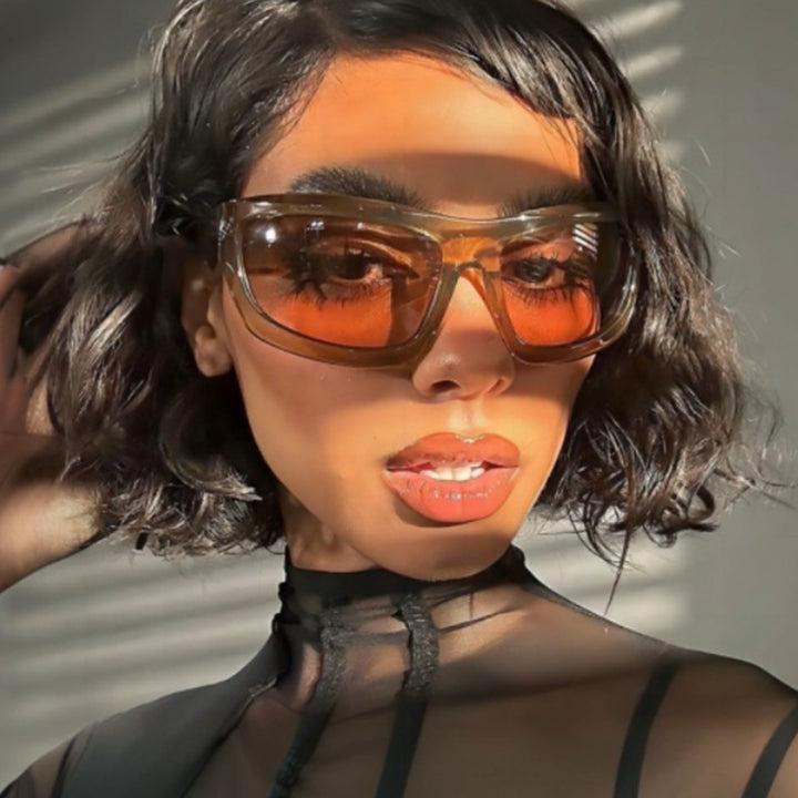 Women trendy square sunglasses with transparent frame and comfortable lenses Kalsten