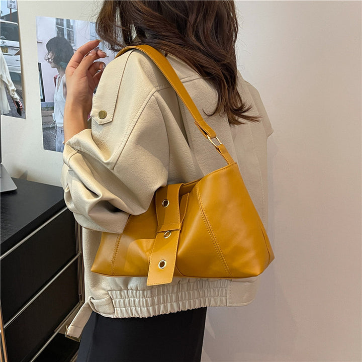 Fashion-Forward Slouchy Shoulder Bag