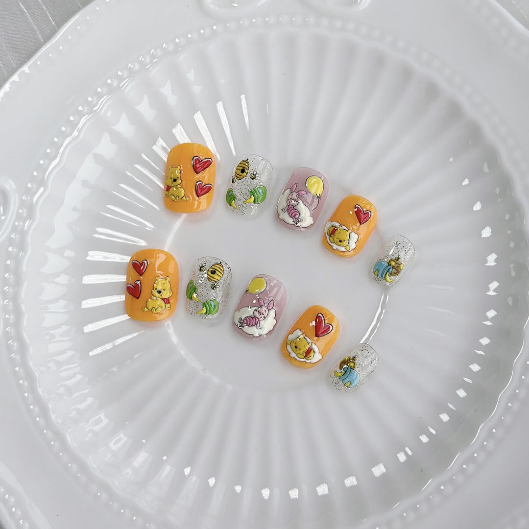 Butterfly-Embellished Press-On Nail Set