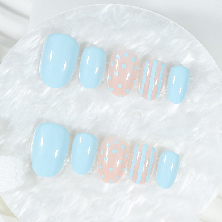 artful nail embellishments Kalsten