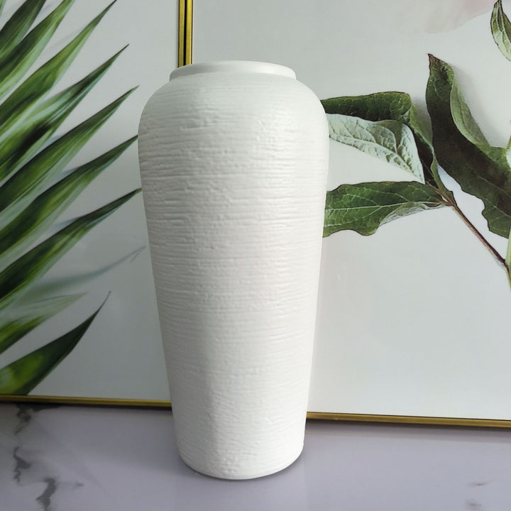 Elegant Textured Ceramic Vase Kalsten