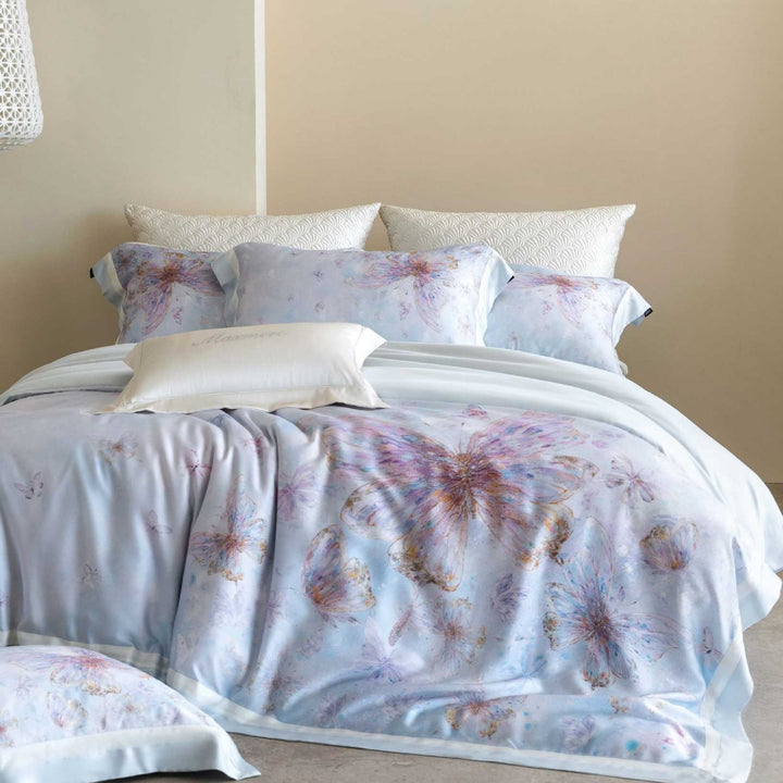 Luxurious cotton satin bedding set with large butterfly print and fine satin piping