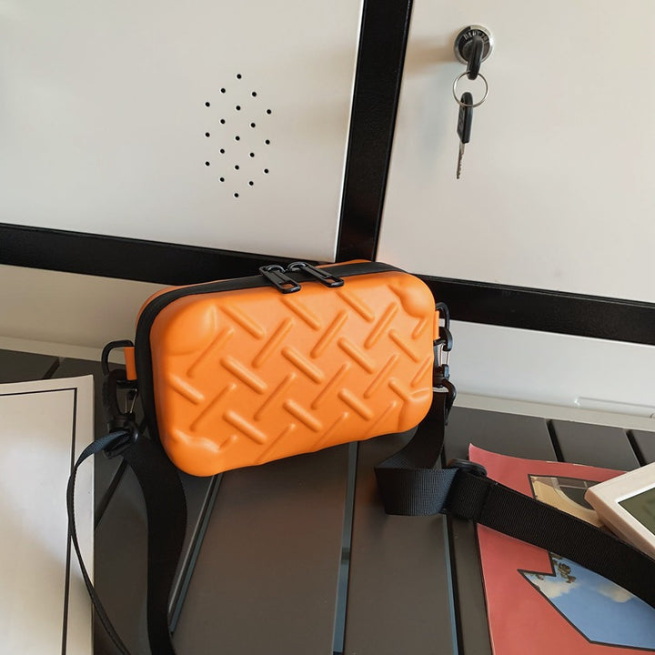 Versatile Water-Resistant Crossbody Bag Kalsten