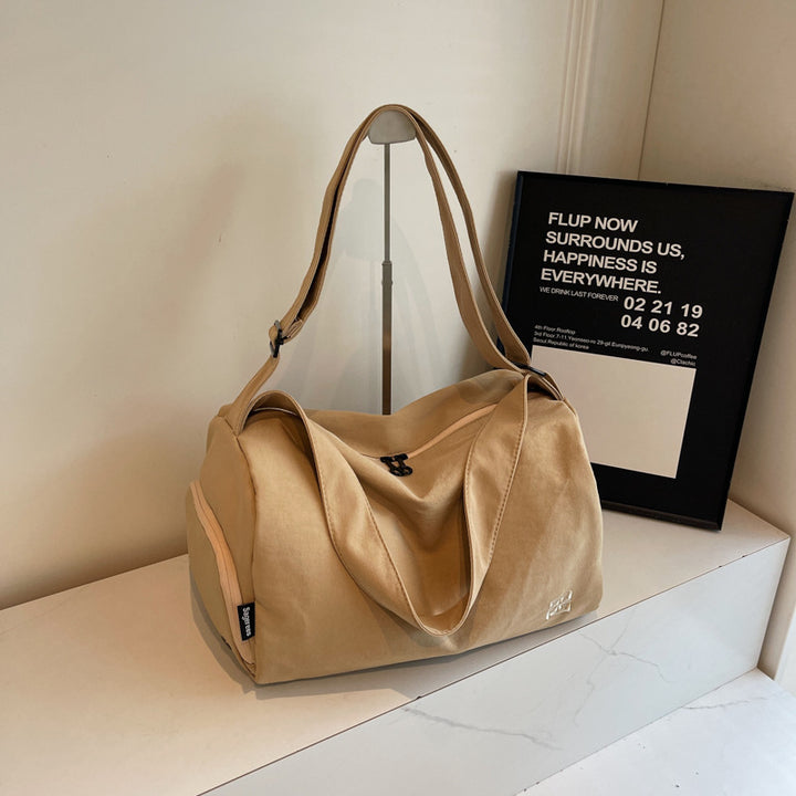 Multifunctional Sports Bag with Practical Carrying Options Kalsten