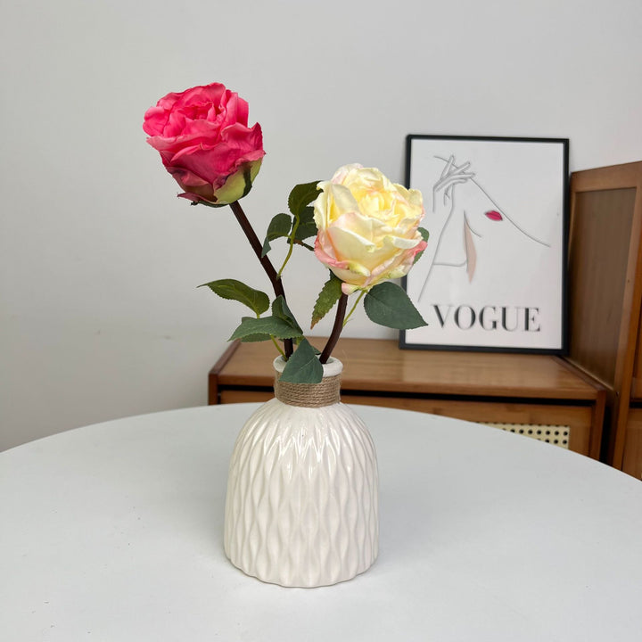 Natural Looking Floral Decor
