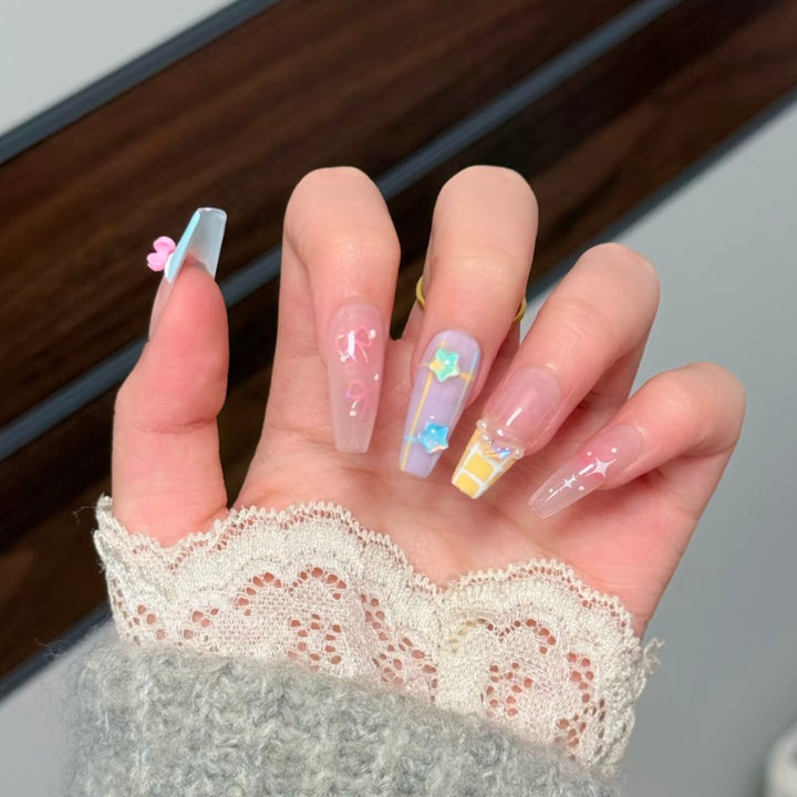 Artistic Themed Press-On Nail Design Kalsten
