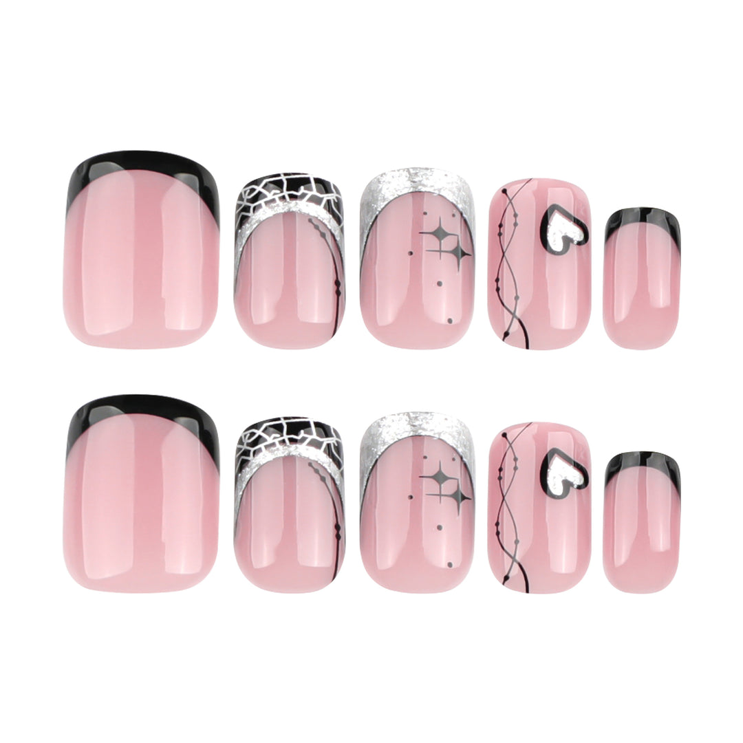 Artificial nail art with glamorous design Kalsten