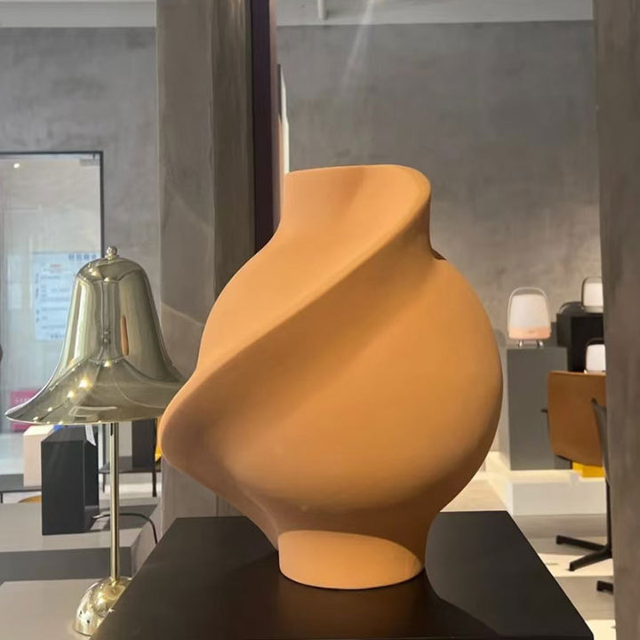 Artistic Curvilinear Decorative Vase