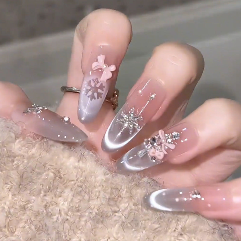 Artificial nail set with festive gift design and elegant glitter accents Kalsten