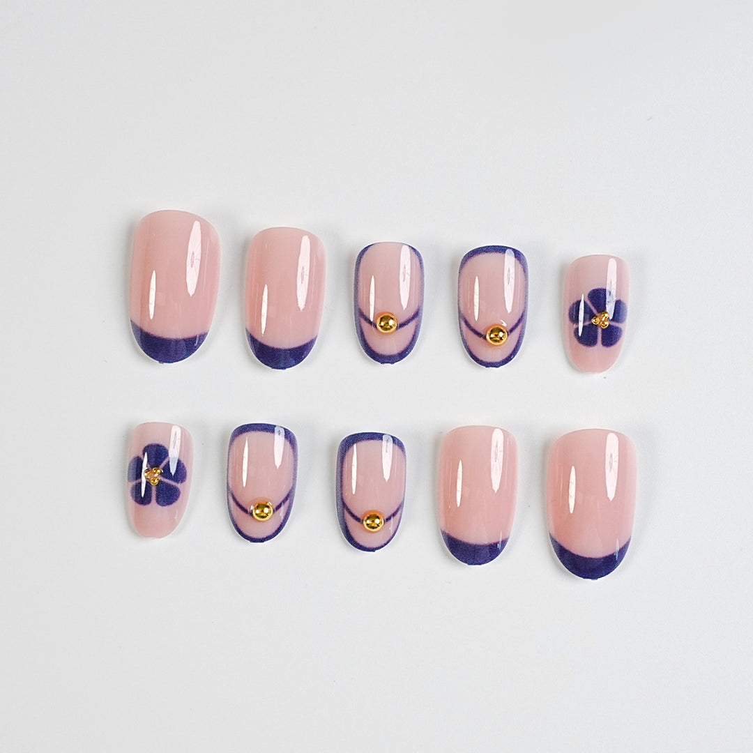 Elegant Nail Art Set
