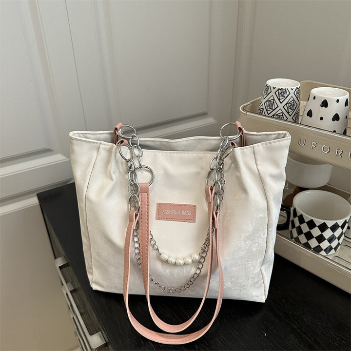Elegant Chain-Detail Handbag