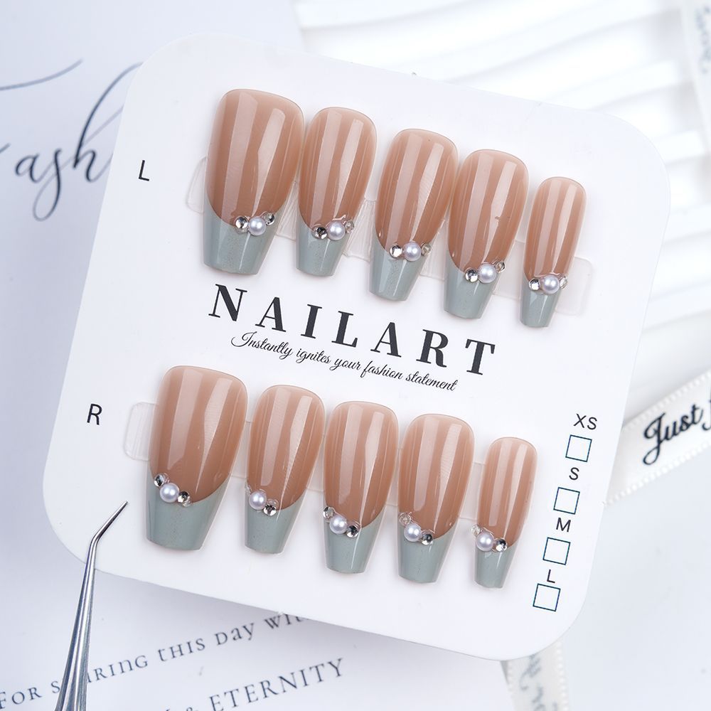 Artistic Press-On Nail Set with Cute Character Designs Kalsten