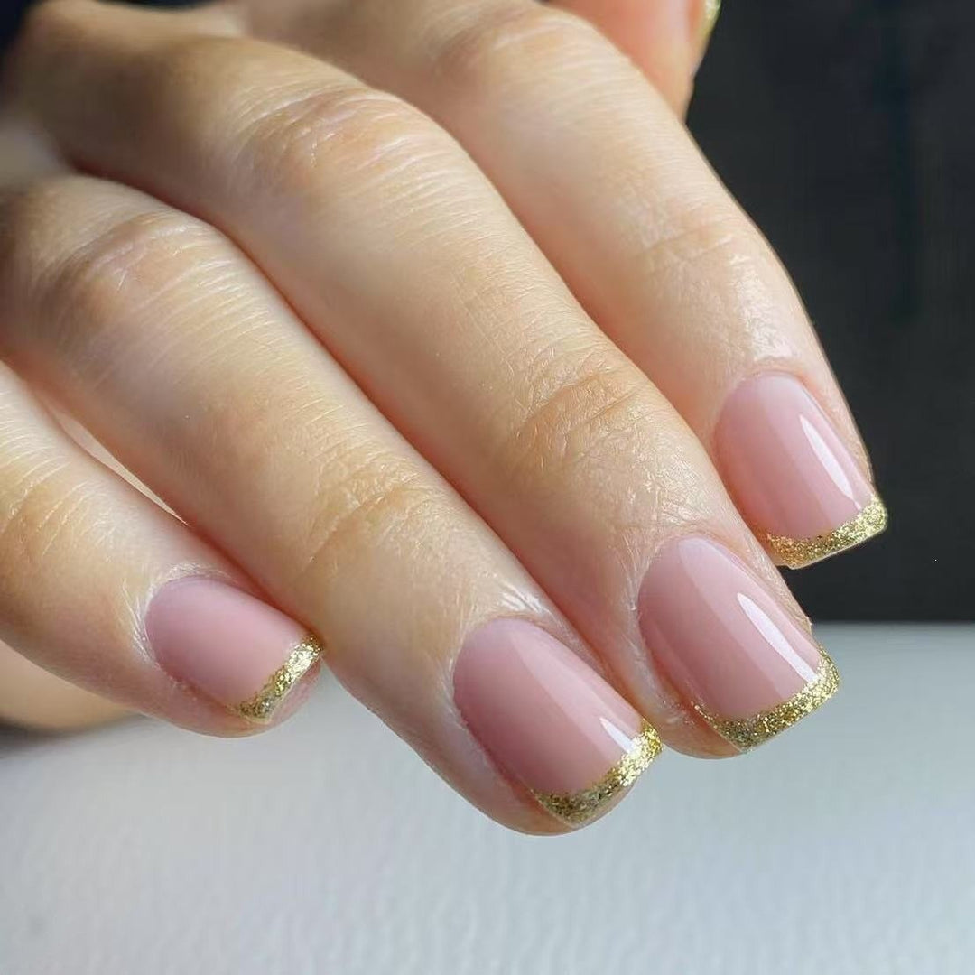 Artificial nails in elegant French tip design Kalsten