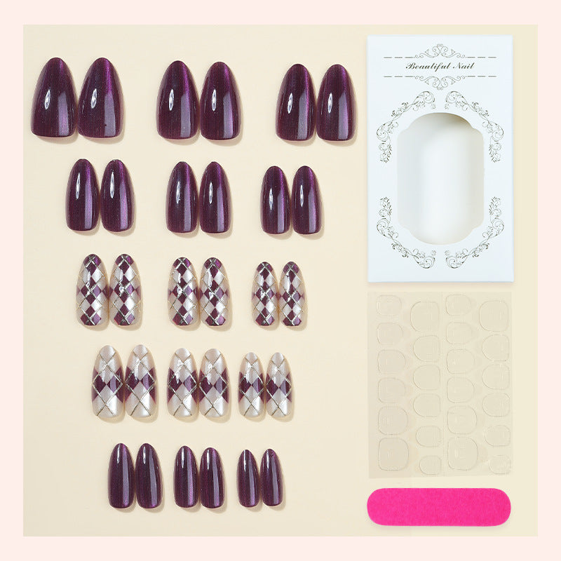 Artificial nail set with elegant checkered pattern and deep shine Kalsten