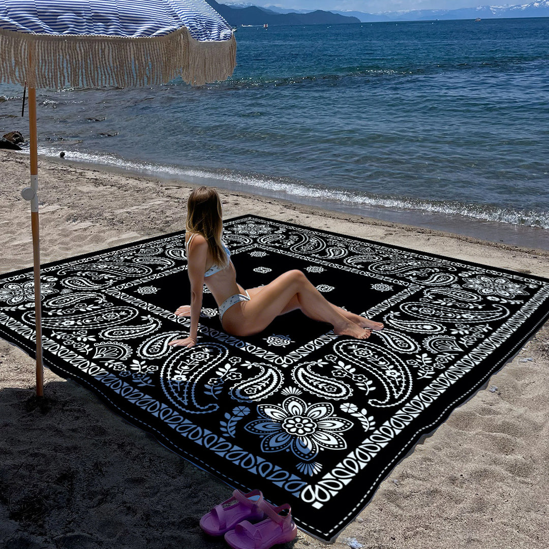 Mandala Design Beach Mat Kalsten