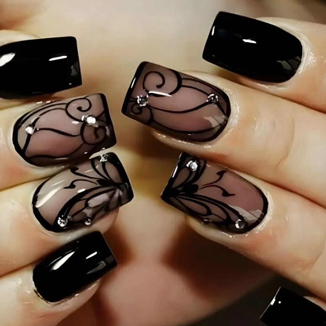 Glamorous Press-On Nail Art Set with Unique Floral Design