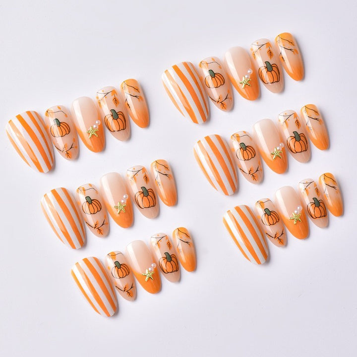 Artificial Nail Set with Autumn Pumpkin and Leaf Designs Kalsten