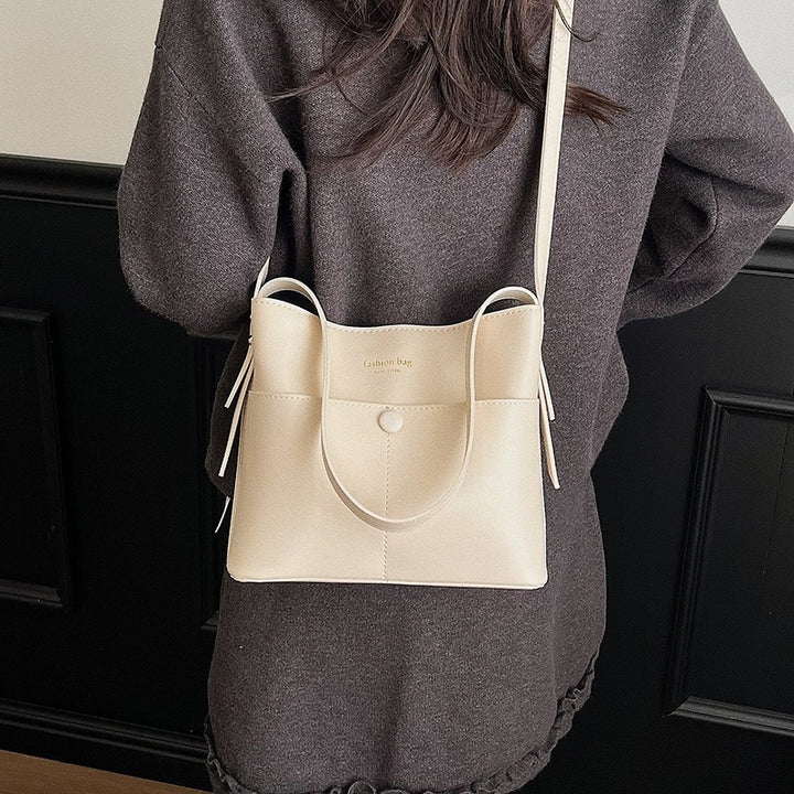 Minimalist Leather Shoulder Bag