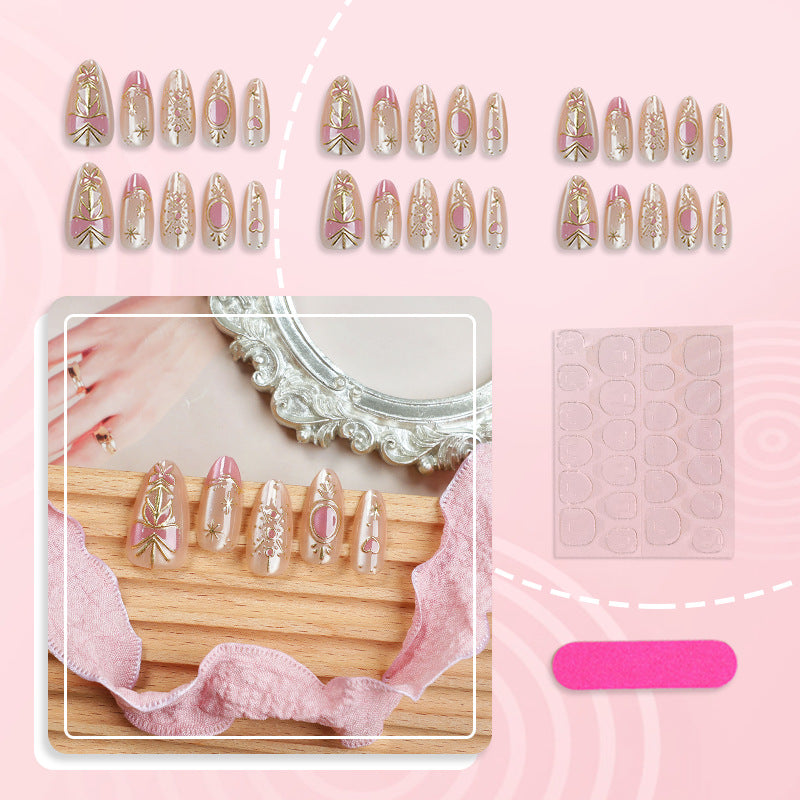 Decorative Press-On Nail Art Set with Floral and Metallic Accents